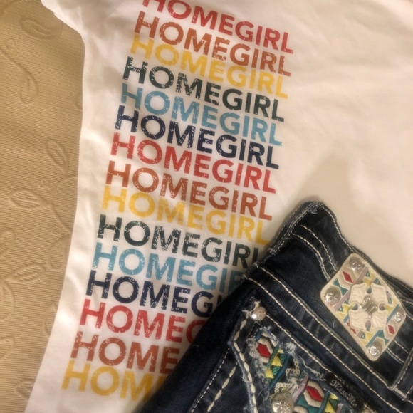 HOMEGIRL TEE - Picture 2 of 6